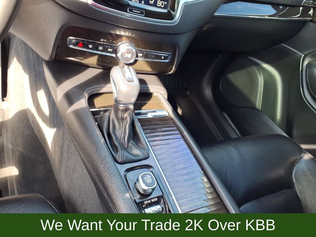 2018 Volvo XC90 T6 Momentum