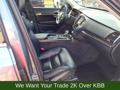 2018 Volvo XC90 T6 Momentum