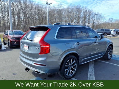 2018 Volvo XC90 T6 Momentum