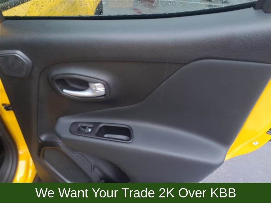 2023 Jeep Renegade Trailhawk