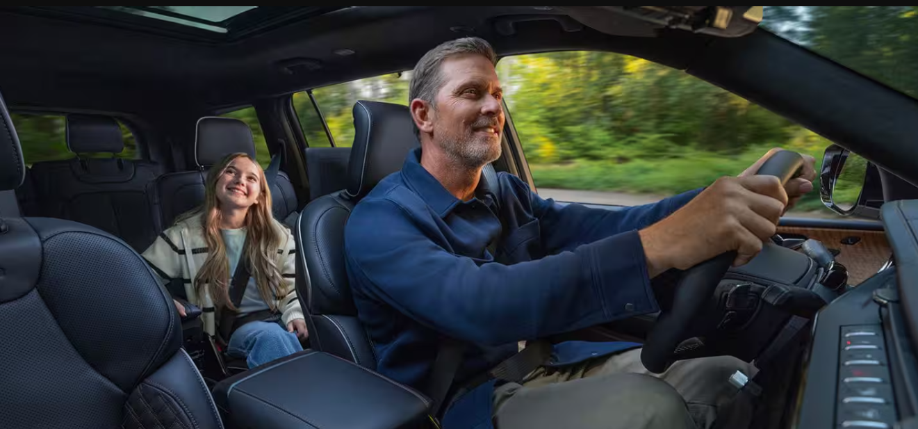 2026 Jeep Compass vs. Grand Cherokee